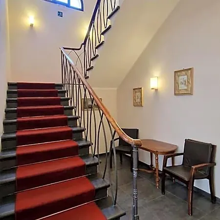 Hotel Eden