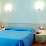 Eden 3*